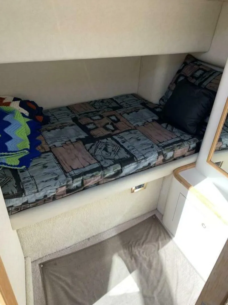 Slide: The Image of Sea Ray 420 Aft Cabin 1997 - 4213408