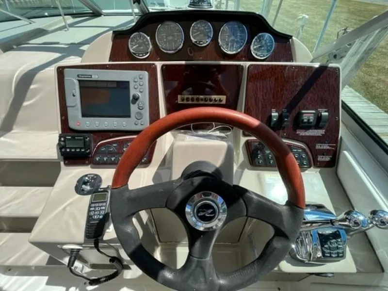 Slide: The Image of Sea Ray 330 Sundancer 2009 - 4216458