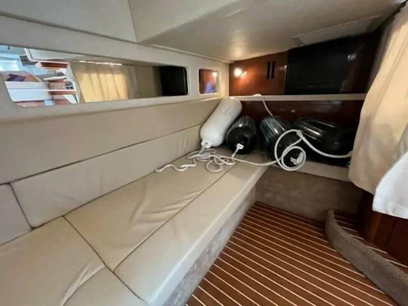 Slide: The Image of Sea Ray 330 Sundancer 2009 - 4216469
