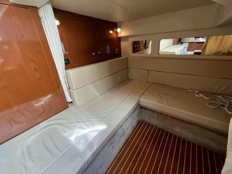 Slide: The Image of Sea Ray 330 Sundancer 2009 - 4216470