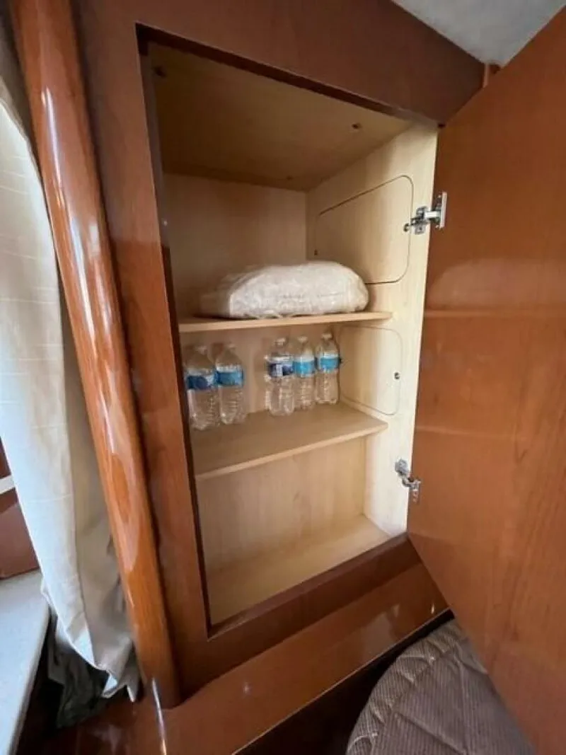 Slide: The Image of Sea Ray 330 Sundancer 2009 - 4216485