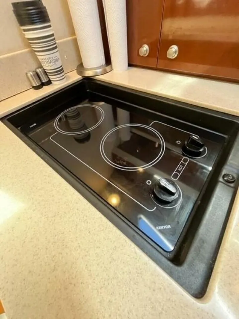 Slide: The Image of Sea Ray 330 Sundancer 2009 - 4216487