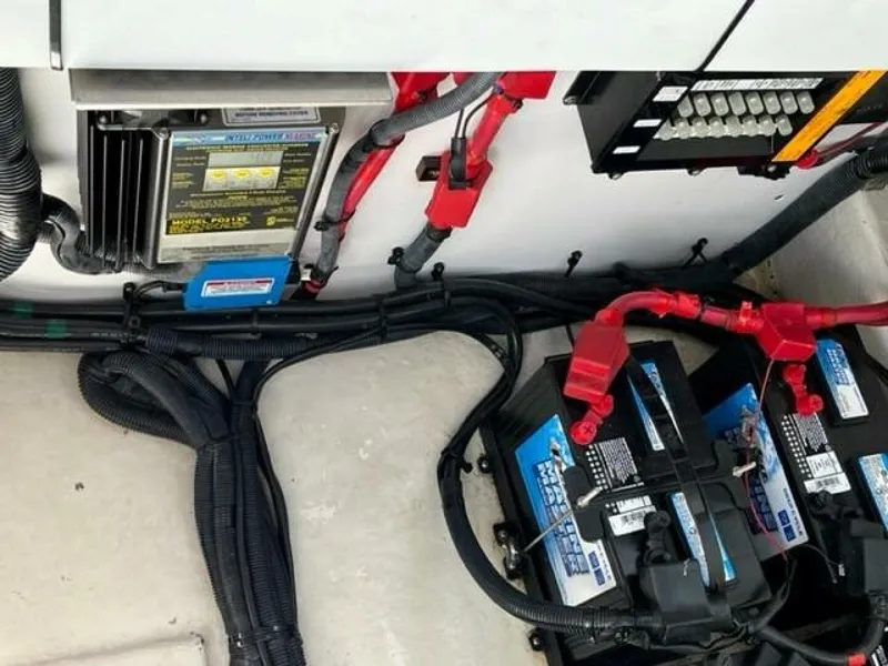 Slide: The Image of Sea Ray 330 Sundancer 2009 - 4216502