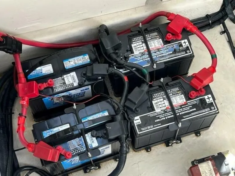 Slide: The Image of Sea Ray 330 Sundancer 2009 - 4216503