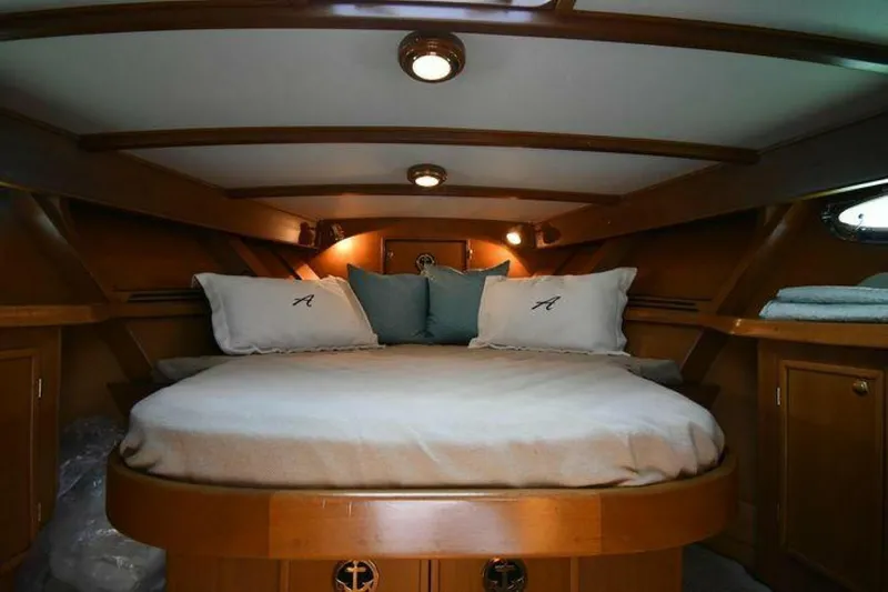 Slide: The Image of Maycraft 42 Sport Cruiser 2002 - 4960757