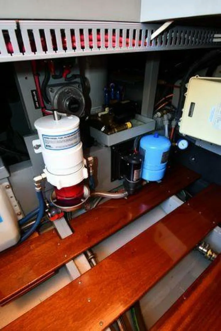 Slide: The Image of Maycraft 42 Sport Cruiser 2002 - 4960804