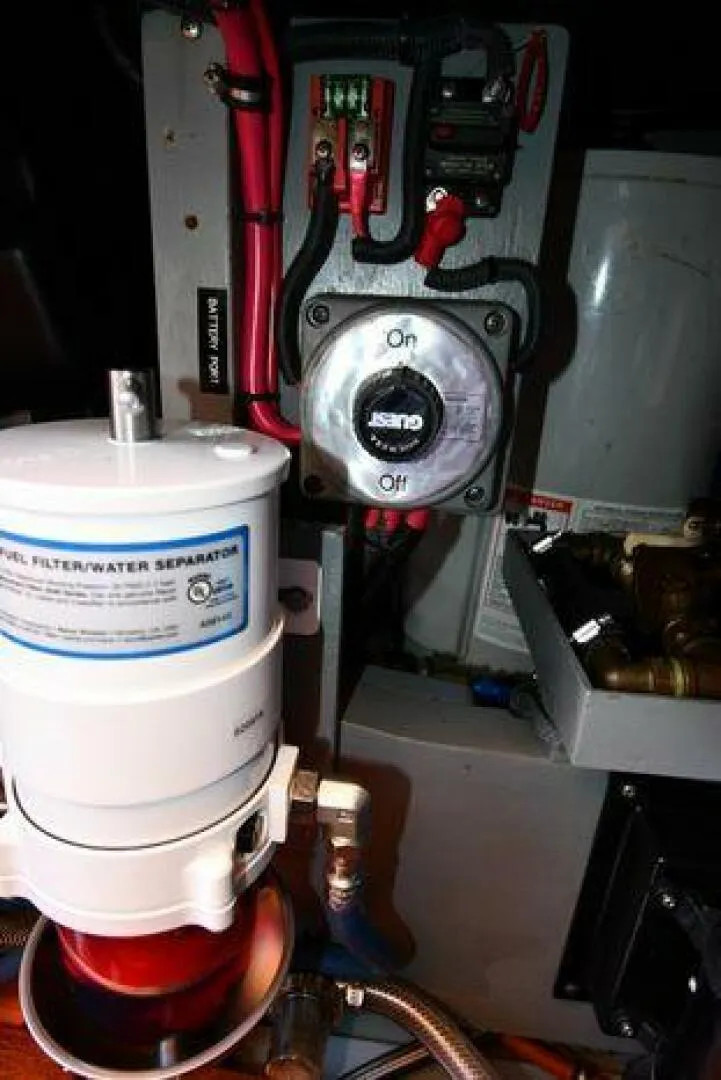 Slide: The Image of Maycraft 42 Sport Cruiser 2002 - 4960809