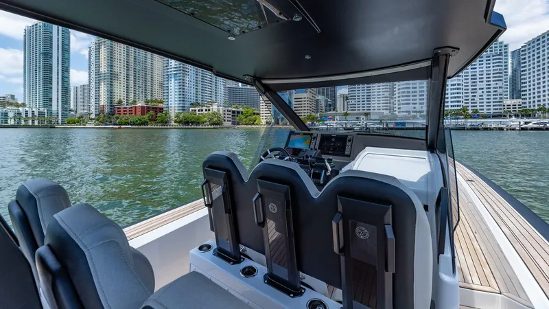 Slide: The Image of Technohull Omega 47 2025 - 4339305