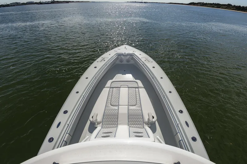 Slide: The Image of Contender 44fs 2023 - 4217730