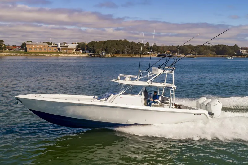 Slide: The Image of Contender 44fs 2023 - 4217784