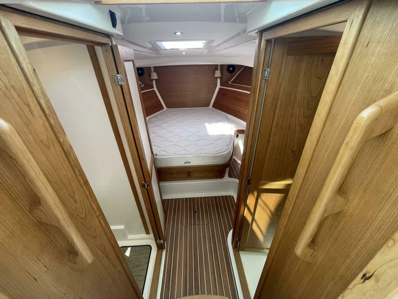 Slide: The Image of Back Cove 34O 2027 - 4328166