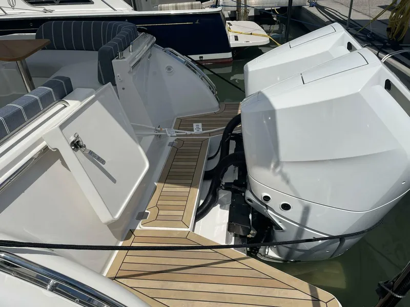 Slide: The Image of Back Cove 34O 2027 - 4328154