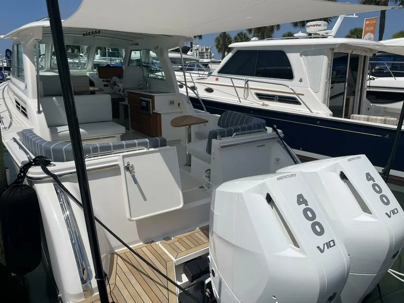 Slide: The Image of Back Cove 34O 2027 - 4328167