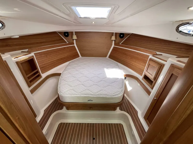 Slide: The Image of Back Cove 34O 2027 - 4328157