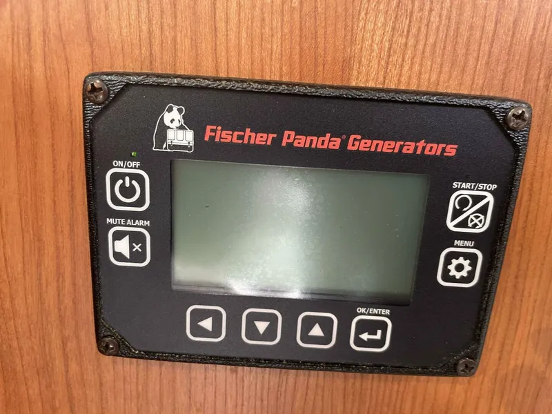 Slide: The Image of Back Cove 34O 2027 - 4328192