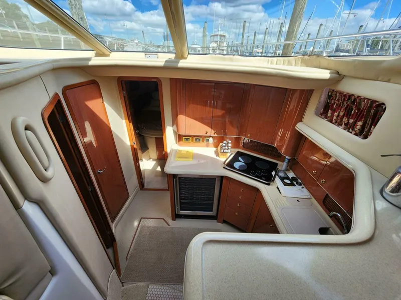 Slide: The Image of Sea Ray 420 Aft Cabin 1999 - 4219103