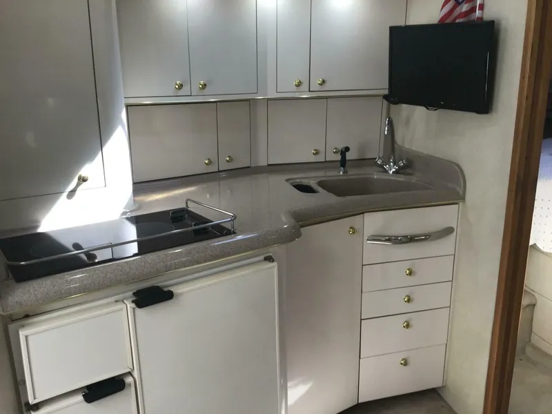 Slide: The Image of Sea Ray 370 Express 1997 - 4219164