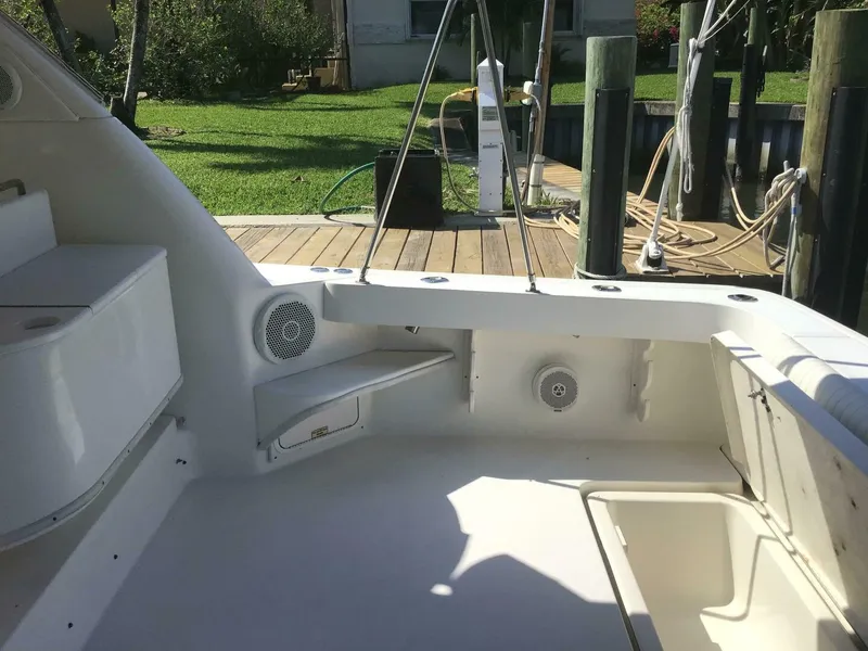 Slide: The Image of Sea Ray 370 Express 1997 - 4219146