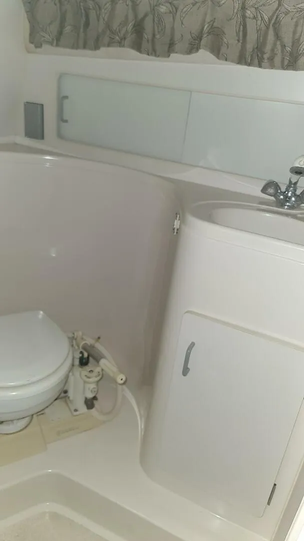 Slide: The Image of Carver 28 Express 1995 - 4219481