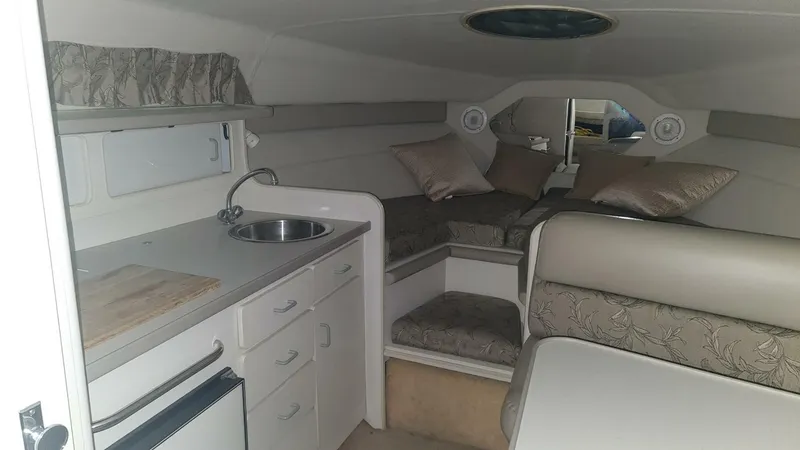 Slide: The Image of Carver Yachts 28 Express 1995 - 4219485