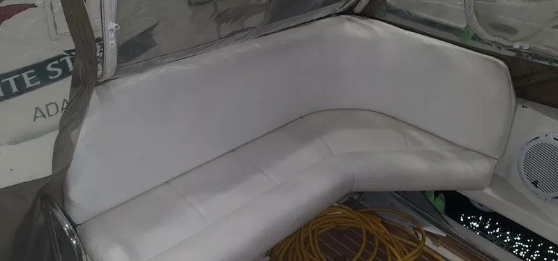 Slide: The Image of Carver Yachts 28 Express 1995 - 4219471