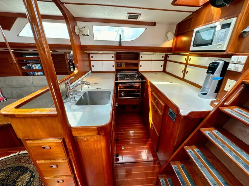 Slide: The Image of Camper & Nicholsons 58 1984 - 4220065
