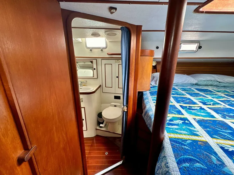 Slide: The Image of Camper & Nicholsons 58 1984 - 4220061