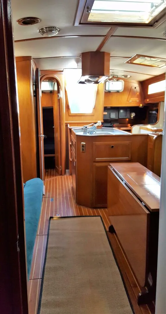 Slide: The Image of Alden 46 1988 - 4220901