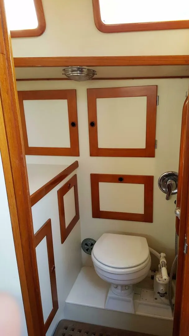 Slide: The Image of Alden 46 1988 - 4220902