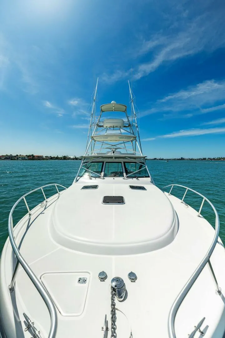 Slide: The Image of 2007 42 Tiara Yachts Open - Kid Pasta - Bow - 4223499