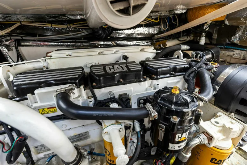 Slide: The Image of 2007 42 Tiara Yachts Open - Kid Pasta - Engine Room - 4223707