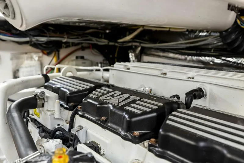 Slide: The Image of 2007 42 Tiara Yachts Open - Kid Pasta - Engine Room - 4223713