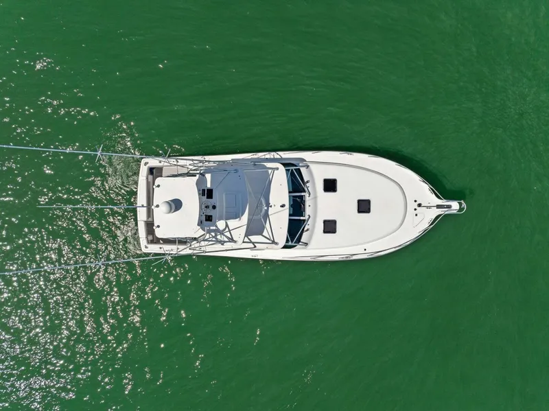 Slide: The Image of 2007 42 Tiara Yachts Open - Kid Pasta - Profile - 4223538