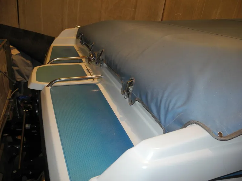 Slide: The Image of Advantage 32 2002 - 4223343