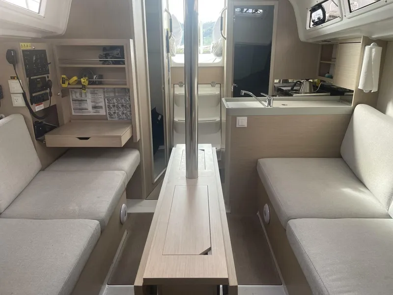 Slide: The Image of Beneteau 31 2022 - 4223674