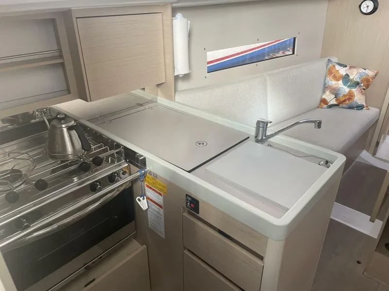 Slide: The Image of Beneteau 31 2022 - 4223664