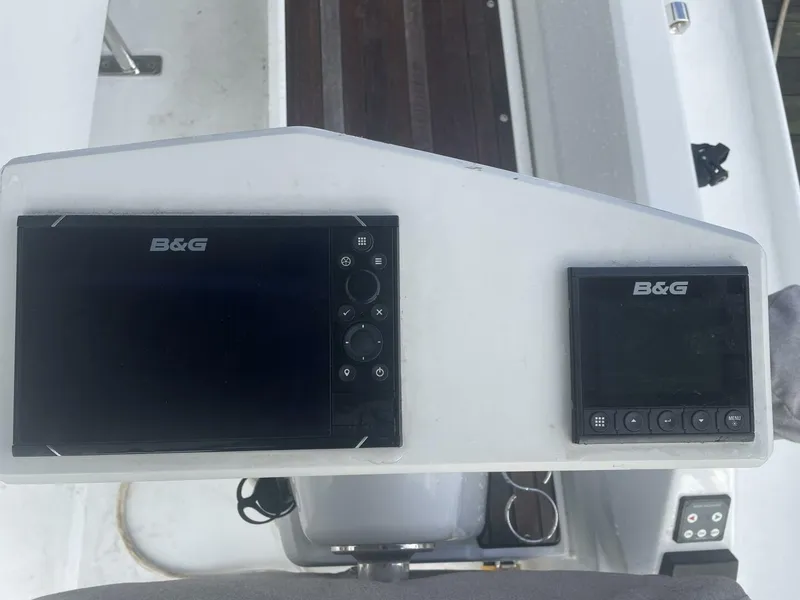 Slide: The Image of Beneteau 31 2022 - 4223652