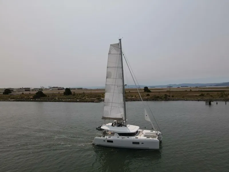 Slide: The Image of Lagoon 42 2021 - 4224327