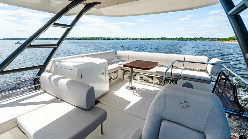 Slide: The Image of Prestige F4.9 2025 - 5398102