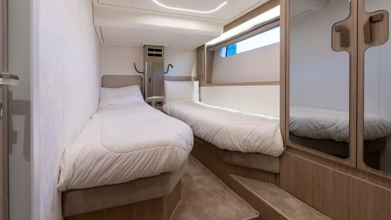 Slide: The Image of Prestige F4.9 2025 - 5398140