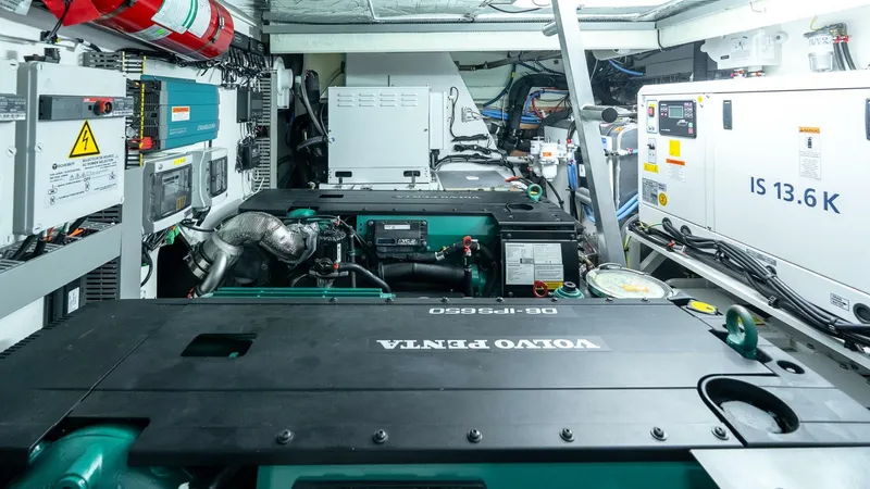 Slide: The Image of Prestige F4.9 2025 - 5398142