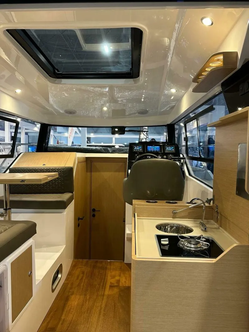 Slide: The Image of Vento V30 HT Weekender 2023 - 4226353