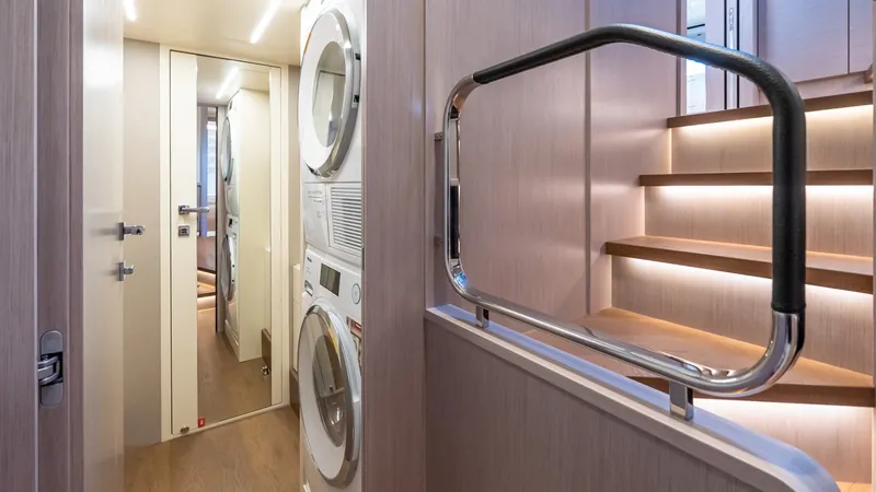 Slide: The Image of Absolute Navetta 70 2026 - 6006451