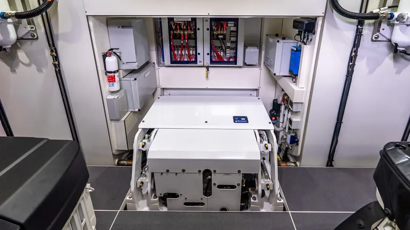 Slide: The Image of Absolute Navetta 70 2026 - 6006478