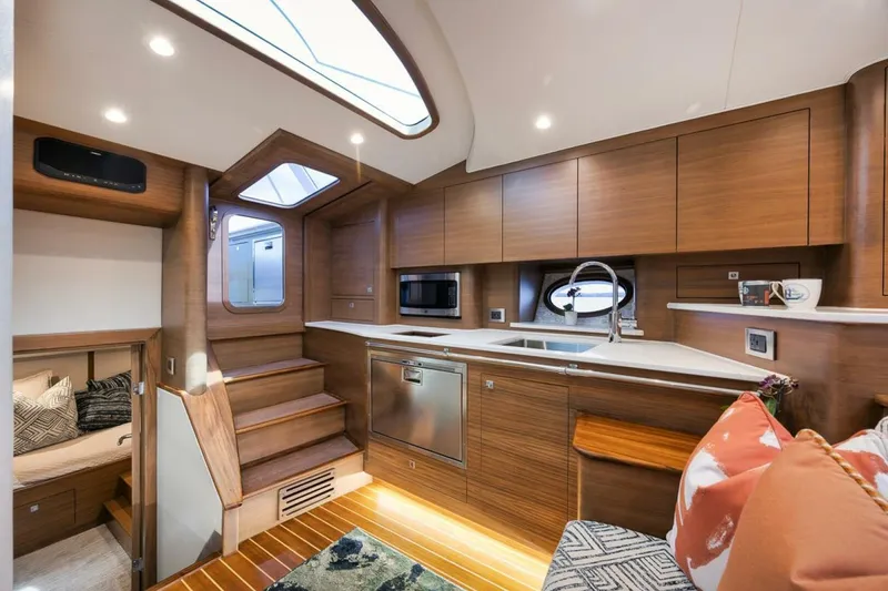 Slide: The Image of Cabin - 4229671