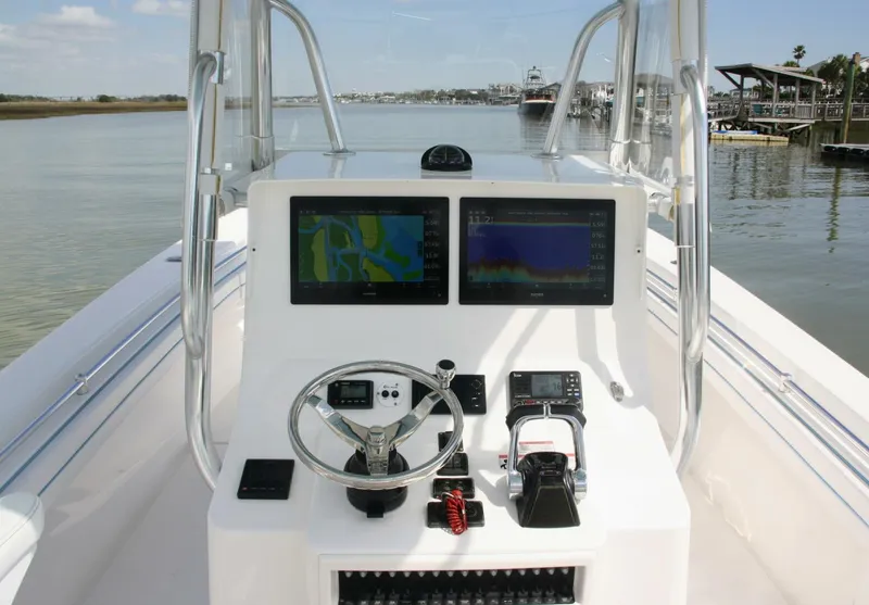 Slide: The Image of 32 Contender 32ST- Helm 2017 Contender 32ST - 4230227