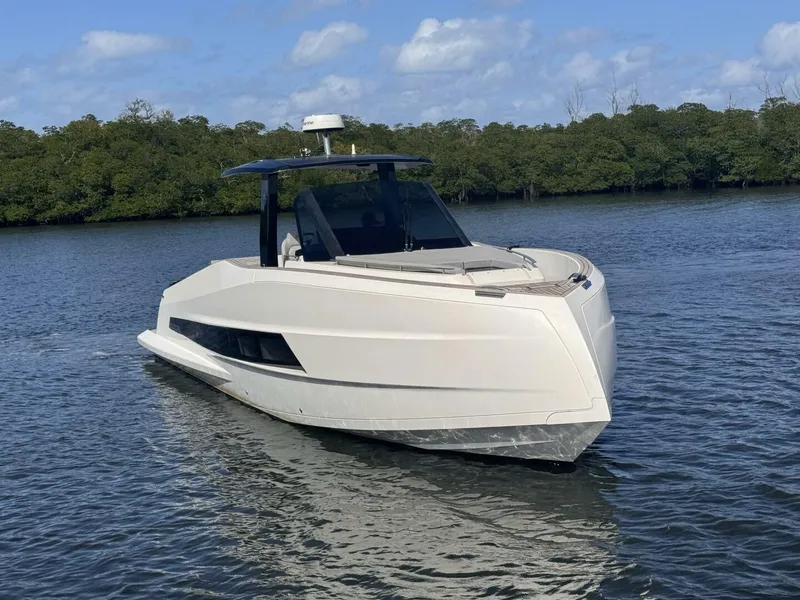 Slide: The Image of Astondoa 377 Coupe Outboard 2023 - 4257045