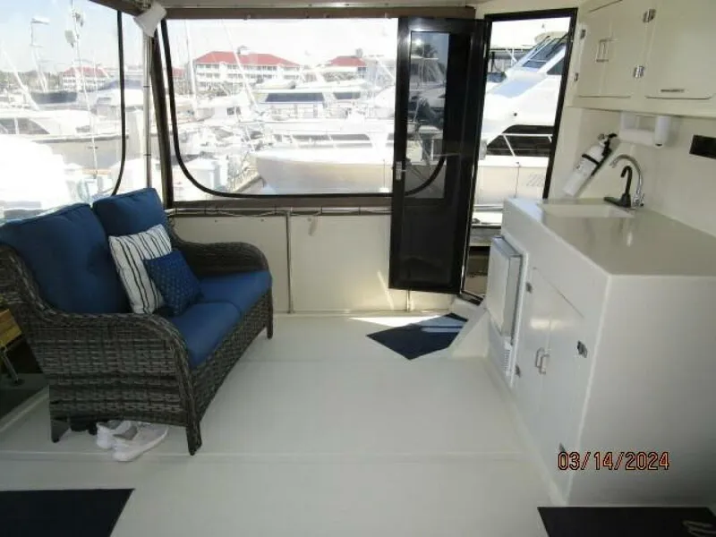 Slide: The Image of 48' Camargue sundeck port - 4236648