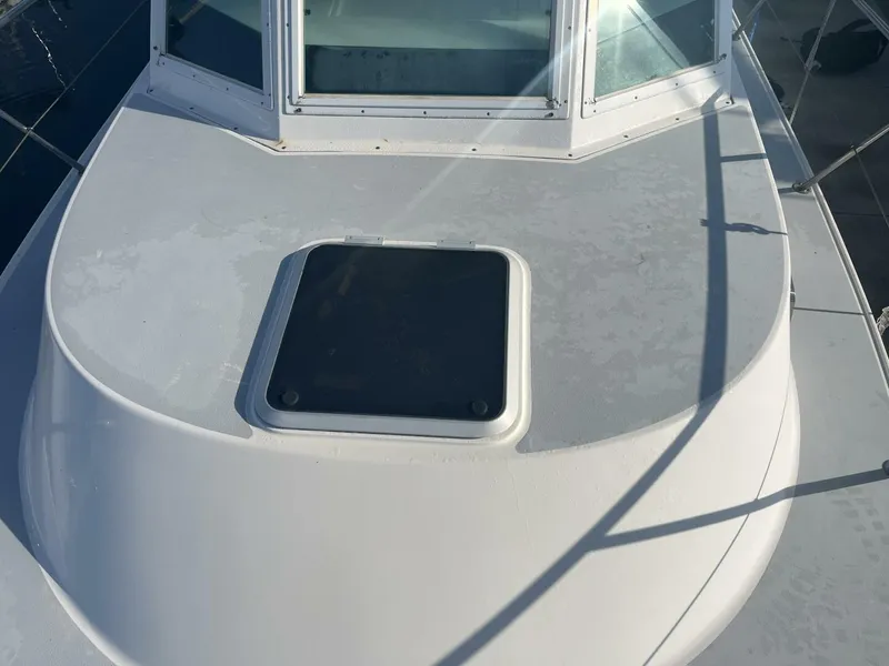 Slide: The Image of 2000 Albin 28 TE Hatch - 4336458