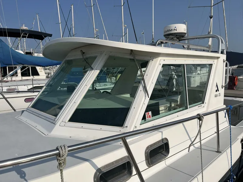 Slide: The Image of 2000 Albin 28 TE Enclosure - 4239310